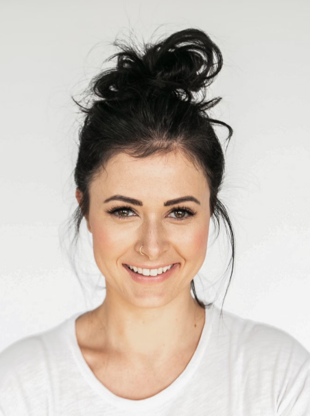 Anna Williams